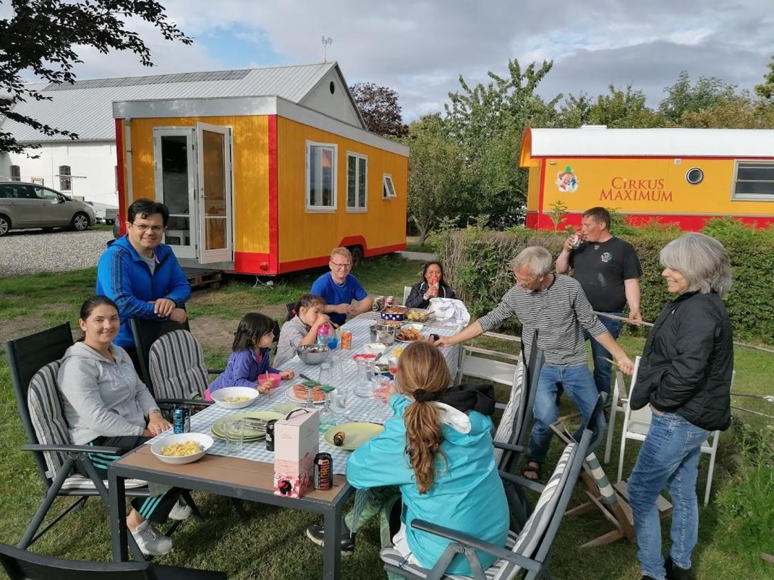 Guesthouse Gjoel Gjøl Esterno foto