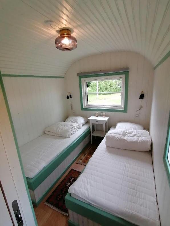 Guesthouse Gjoel Gjøl Esterno foto