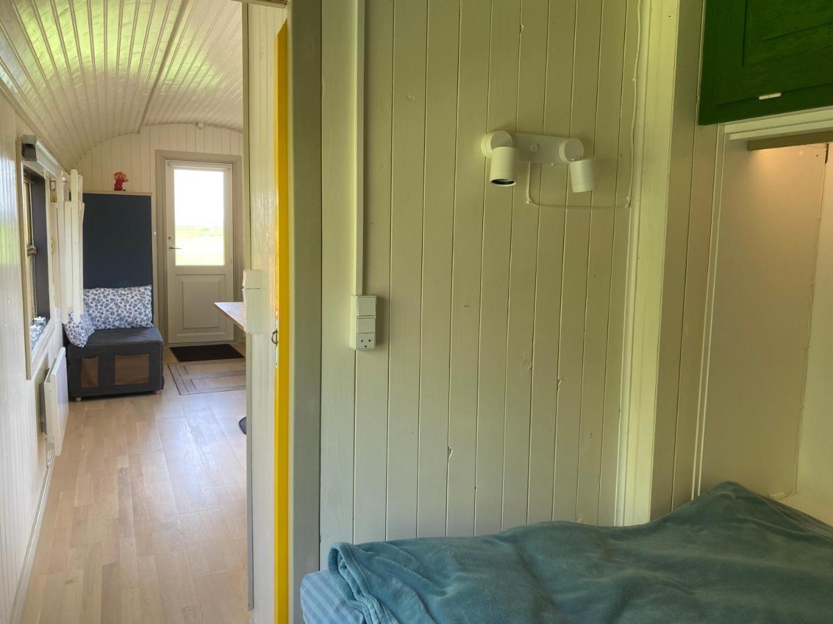 Guesthouse Gjoel Gjøl Esterno foto