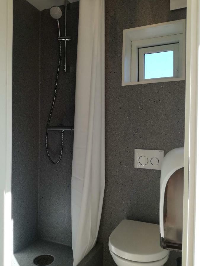 Guesthouse Gjoel Gjøl Esterno foto