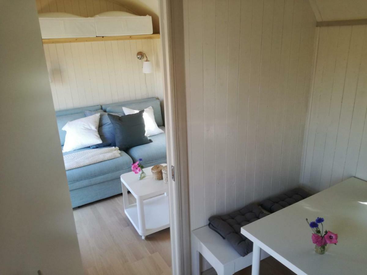 Guesthouse Gjoel Gjøl Esterno foto